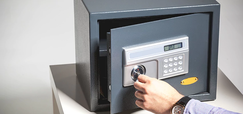 Jewelry Safe Unlocking Service in Palm Bay, Florida